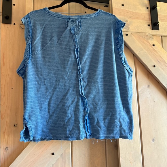 Free People  Sleeveless Pocket Tee - Picture 2 of 7